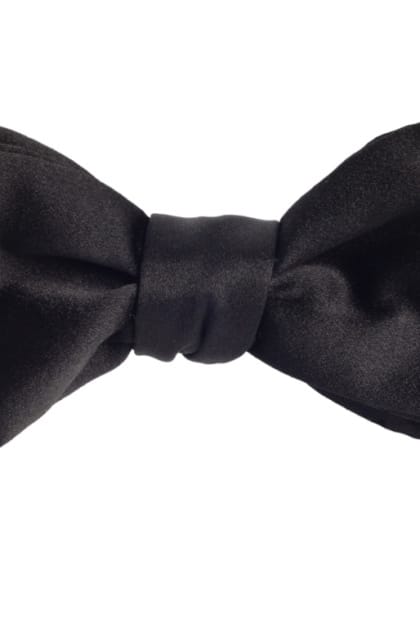 Les accessoires indispensables pour un marié élégant