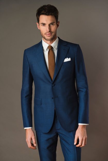 Comment choisir le costume parfait pour un mariage en tant qu&rsquo;invité