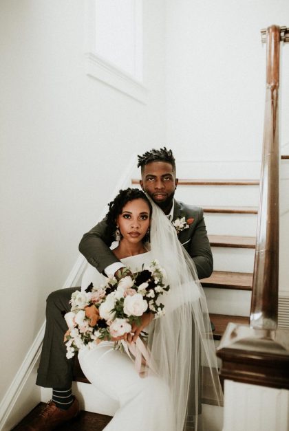 Un choix audacieux et élégant : le costume vert pour un mariage